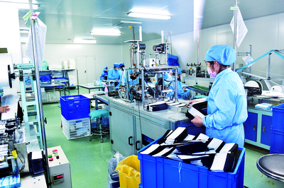 科技賦能，硬核支撐 長(zhǎng)春戰(zhàn)“疫”中的防護(hù)用品生產(chǎn)紀(jì)實(shí)